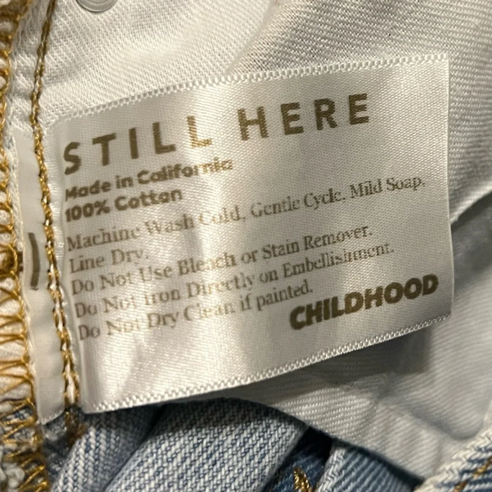 Still Here Worn-In Childhood Straight Leg Distressed Jeans Sz‎ 24
